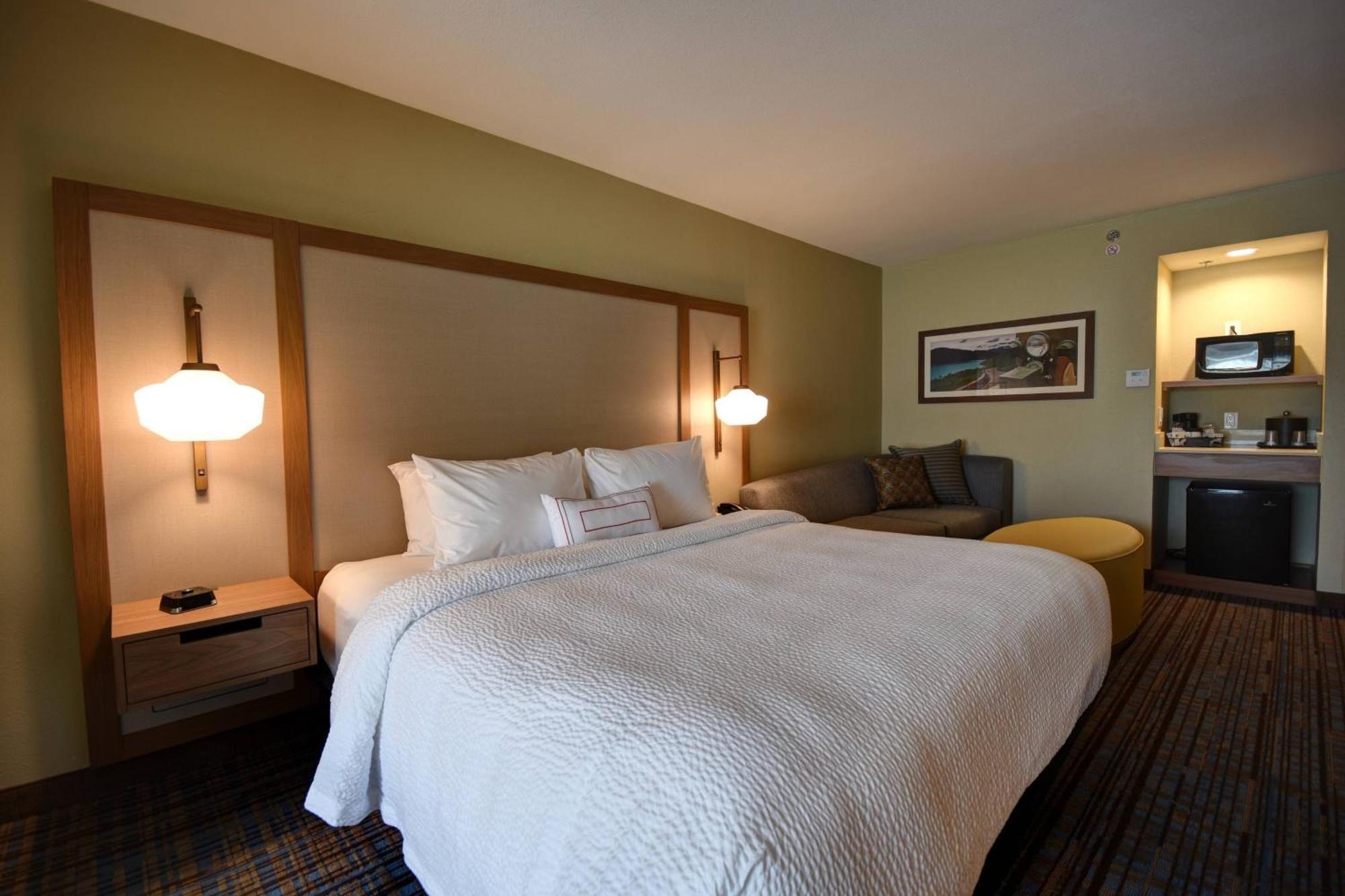 Fairfield Inn & Suites By Marriott Milwaukee North Glendale Eksteriør billede